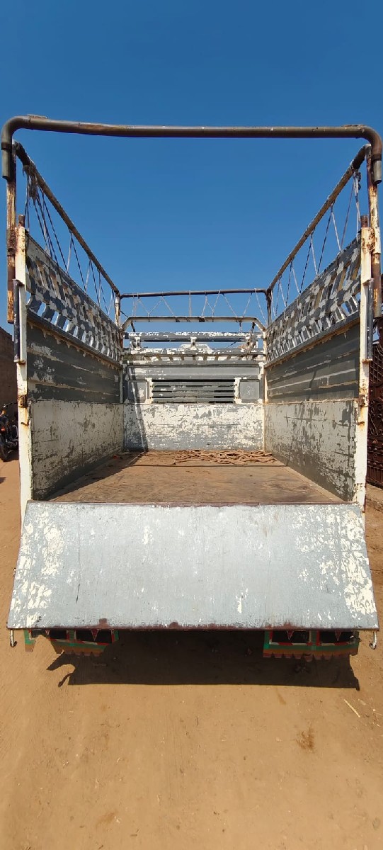 Post Image 3