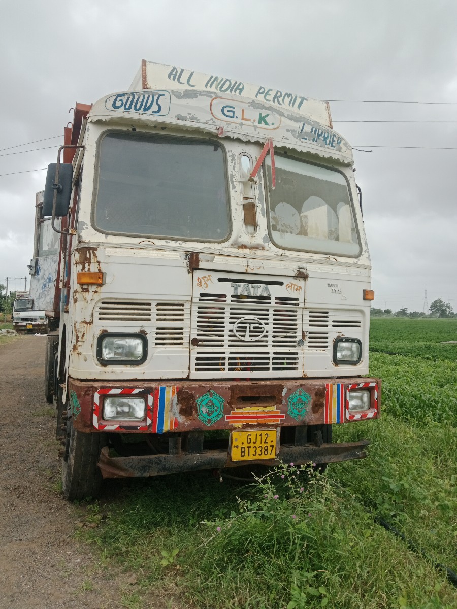 Post Image 3