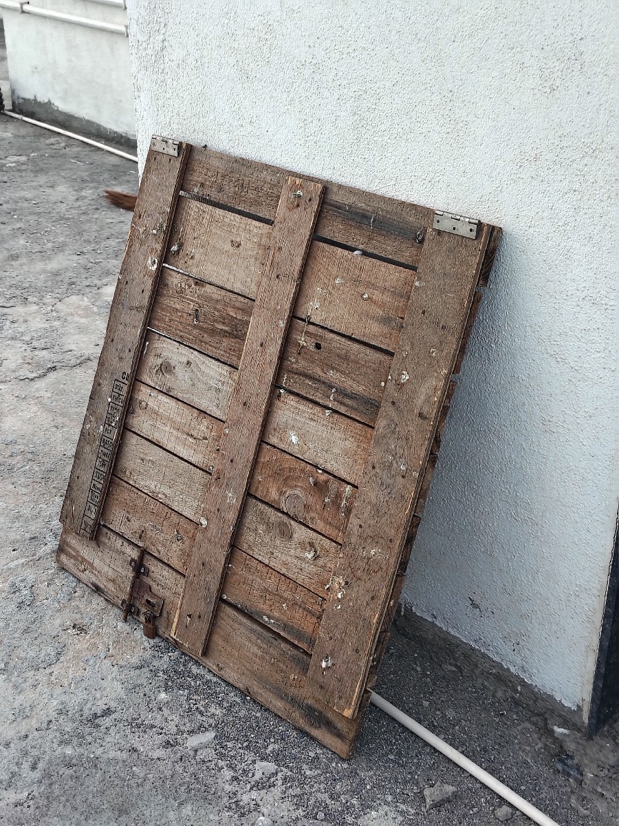Post Image 1