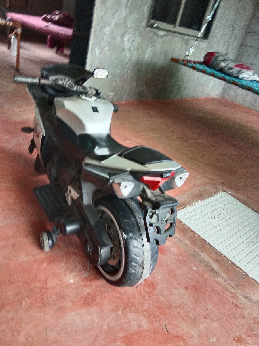 Post Image 3