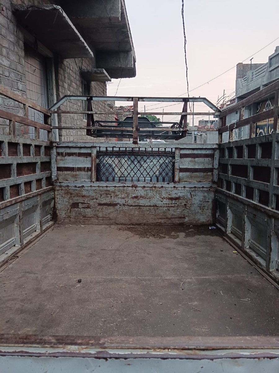 Post Image 3