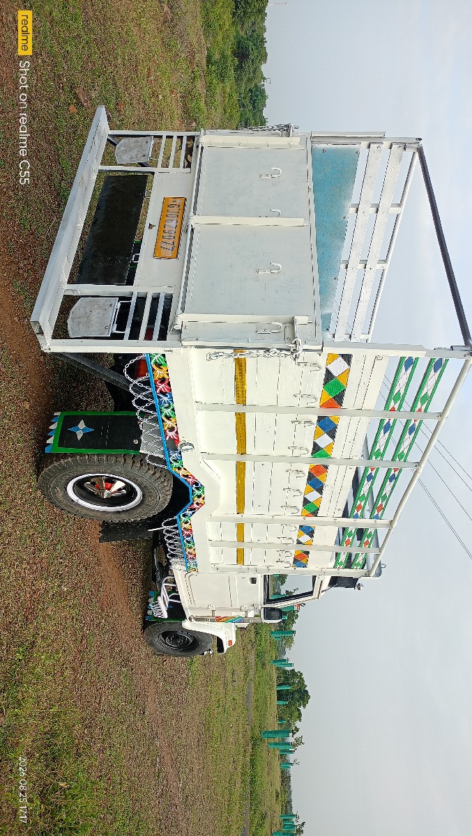 Post Image 3