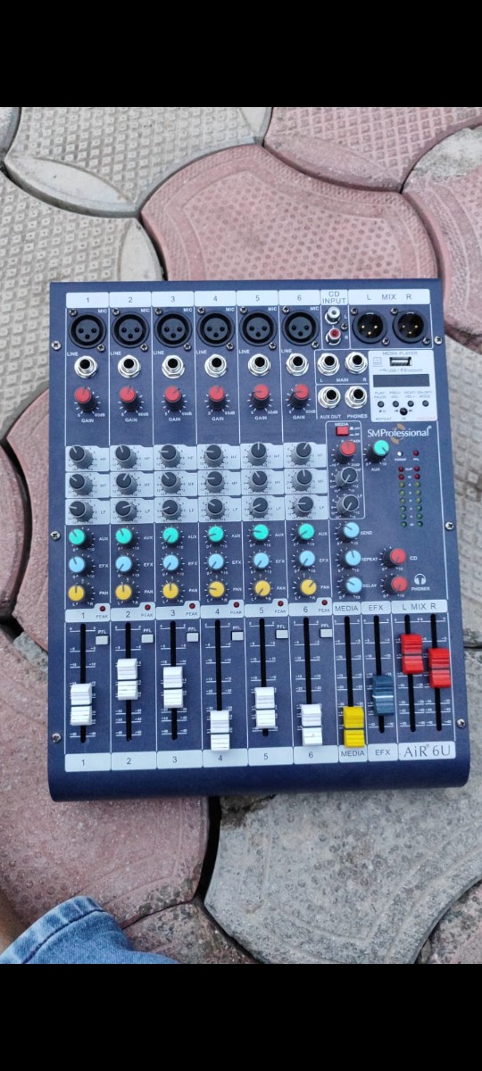 Post Image 1