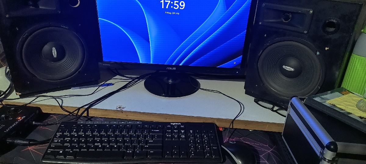 Post Image 1