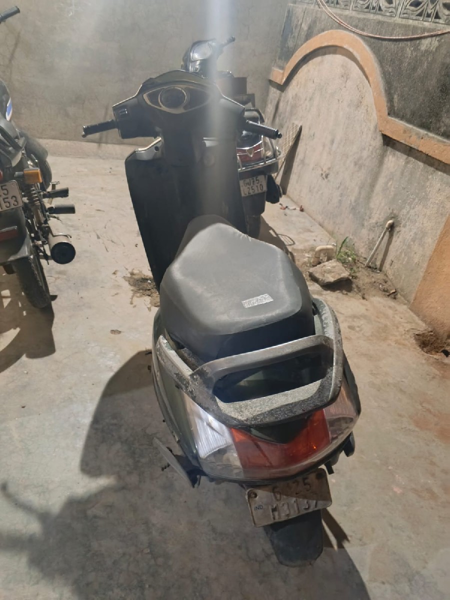 Post Image 3