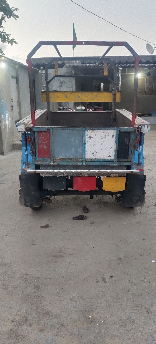 Post Image 3