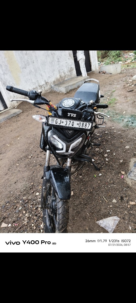 Post Image 3