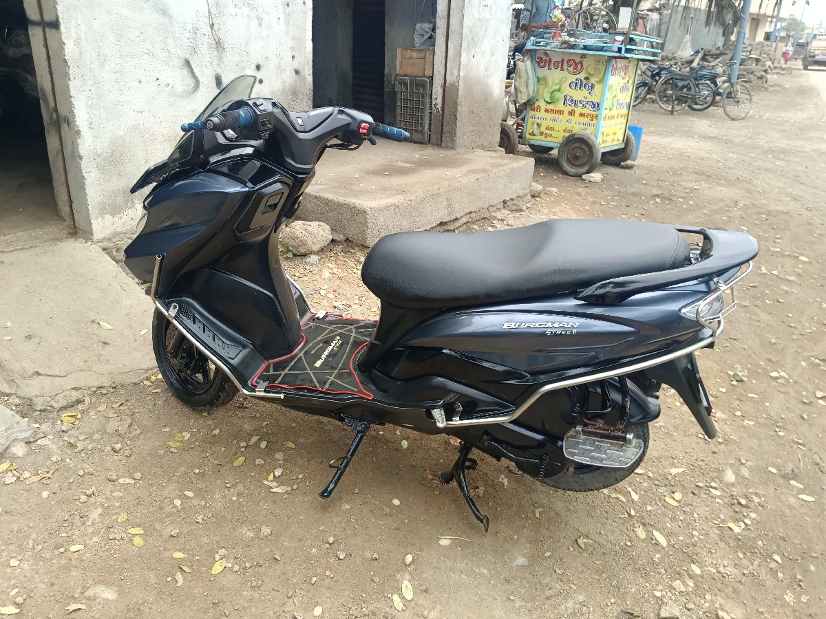 Post Image 3