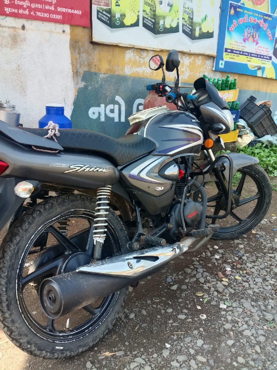 Post Image 3