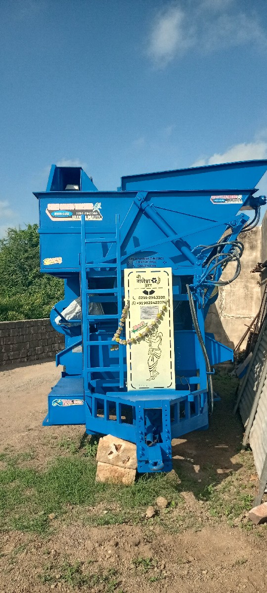 Post Image 3