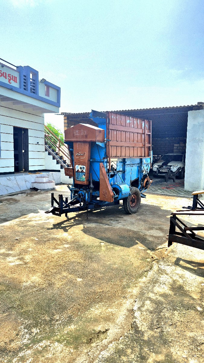 Post Image 3
