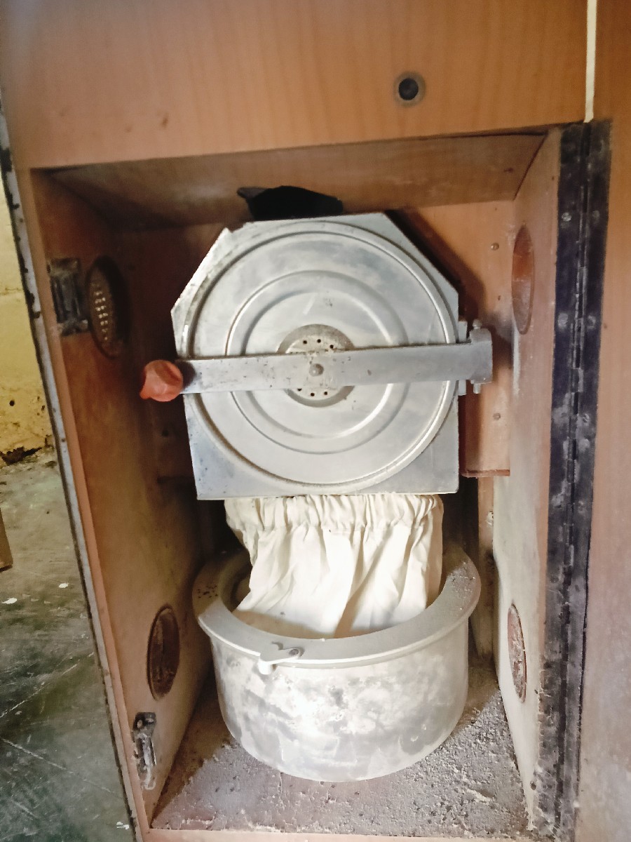 Post Image 2