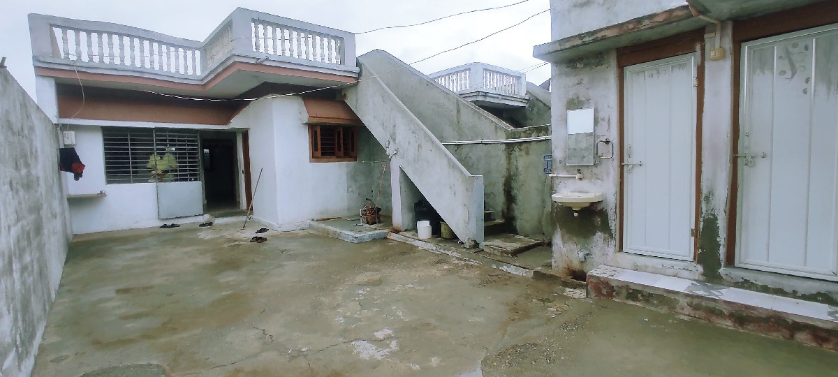 Post Image 2