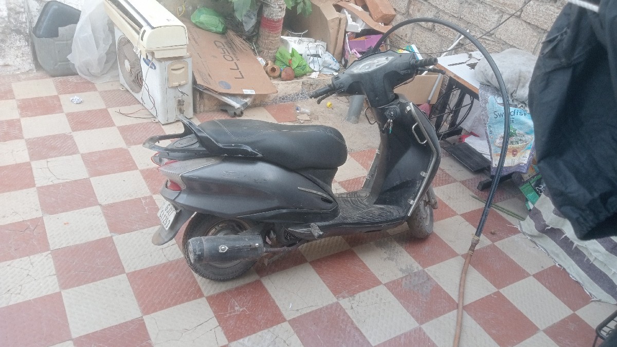 Post Image 3