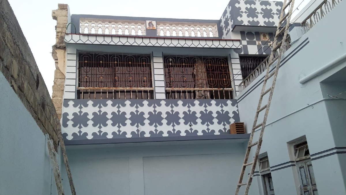 Post Image 3