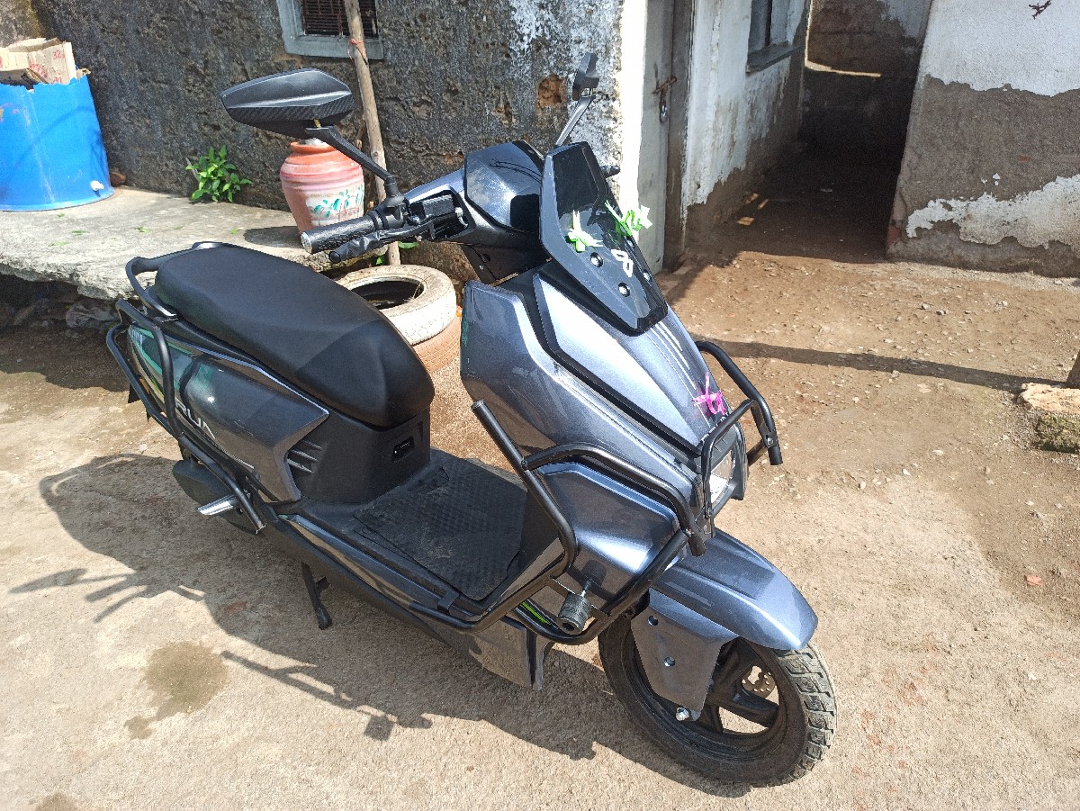 Post Image 3