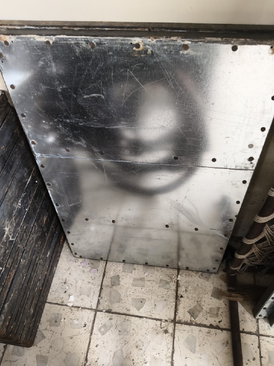 Post Image 3