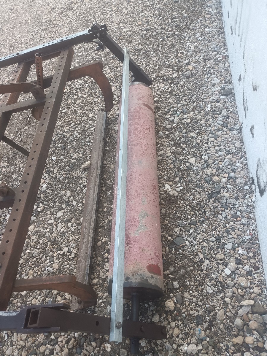 Post Image 3