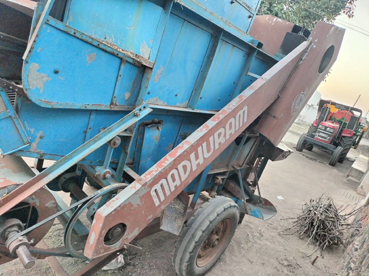 Post Image 4