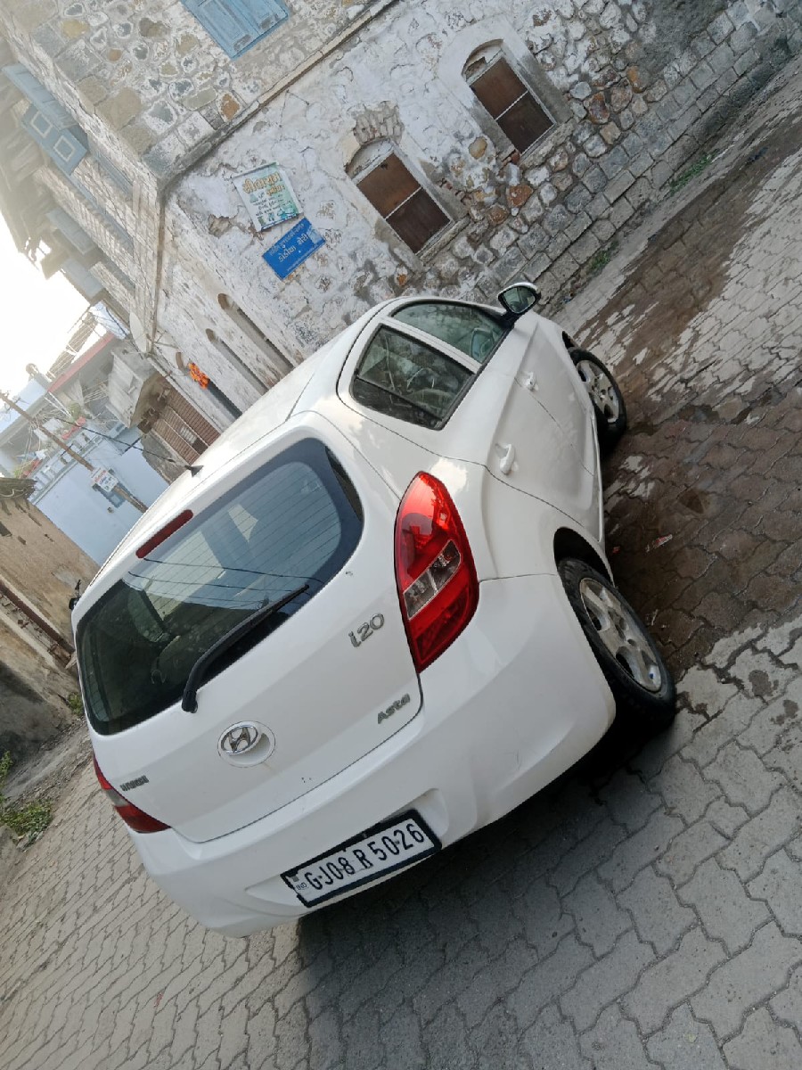 Post Image 1