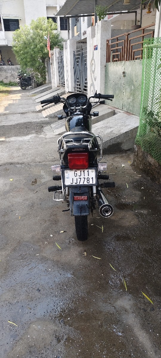 Post Image 3