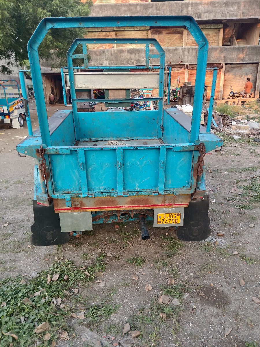 Post Image 3