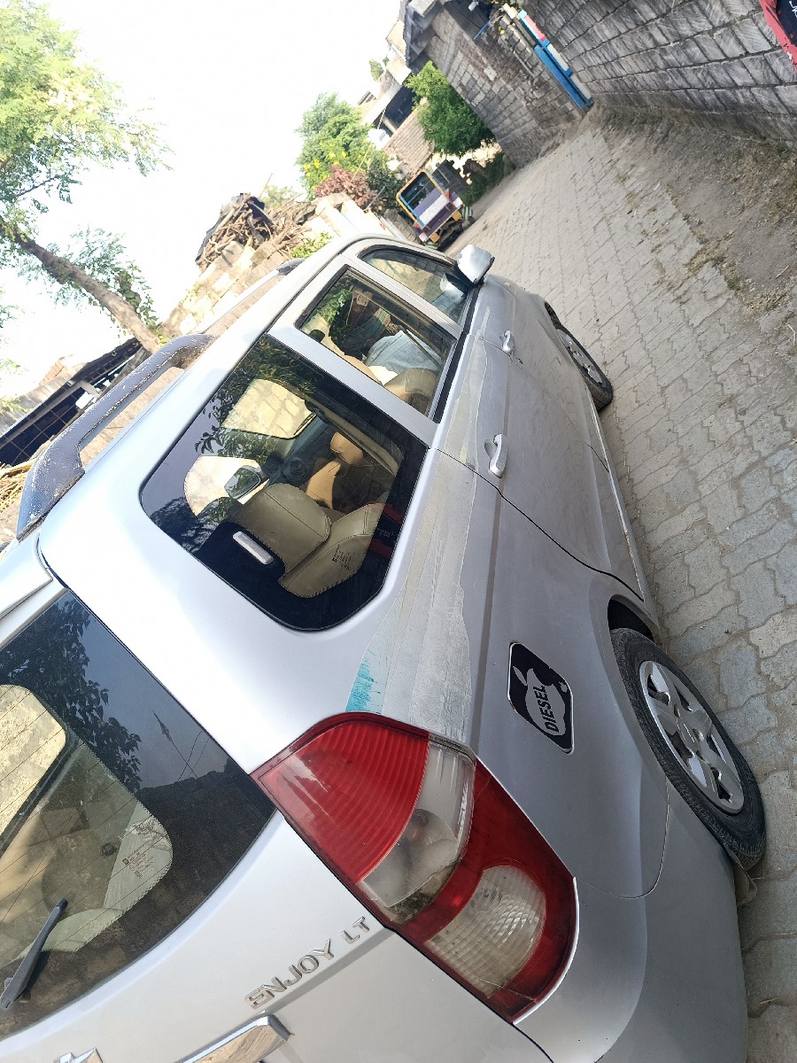Post Image 3