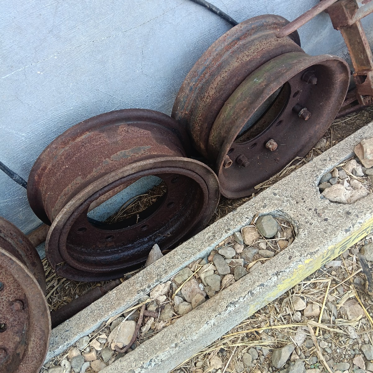 Post Image 1