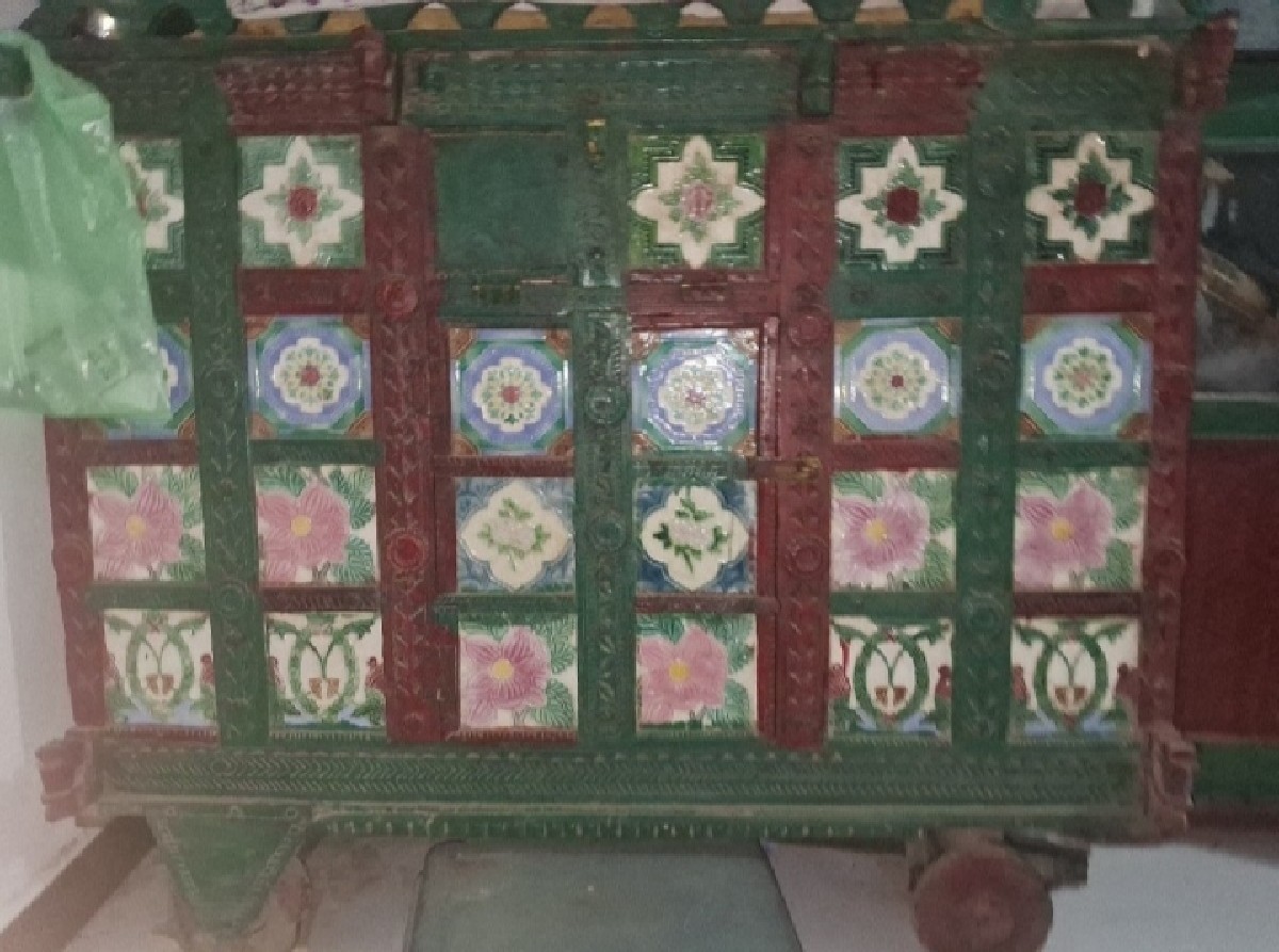 Post Image 1