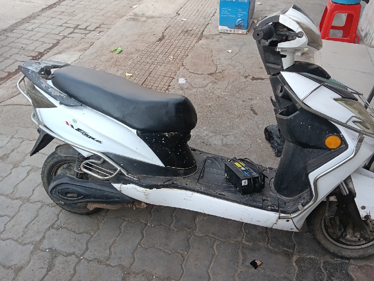 Post Image 3