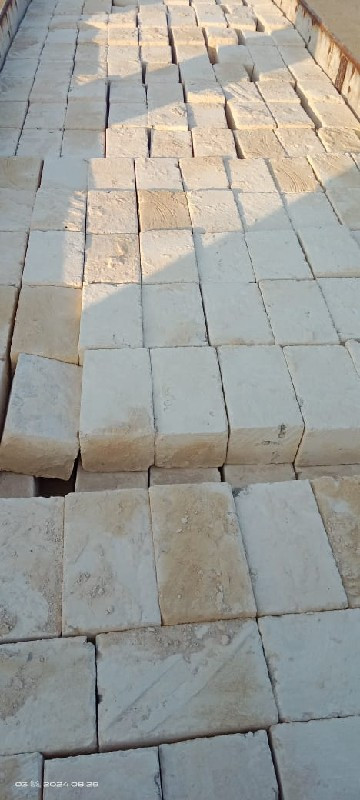 थंबनेल 2