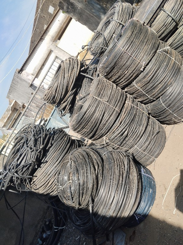 थंबनेल 4