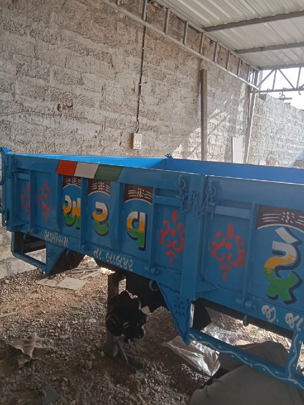 थंबनेल 5