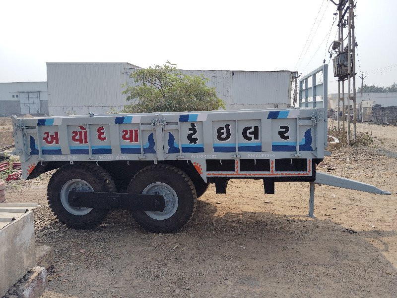 108 ફૂટ નું ફોરવિલ ટેઈલર નવુ