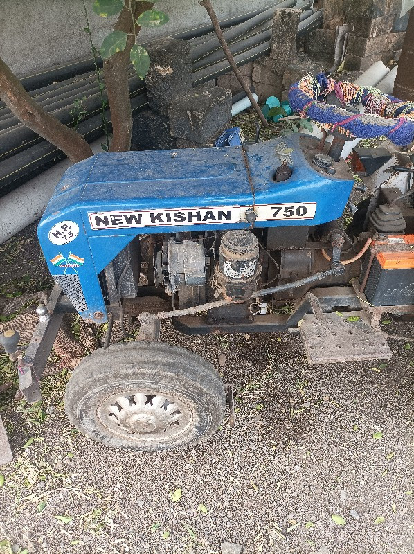 મીની ટ્રેક્ટર વેચવાનું છે