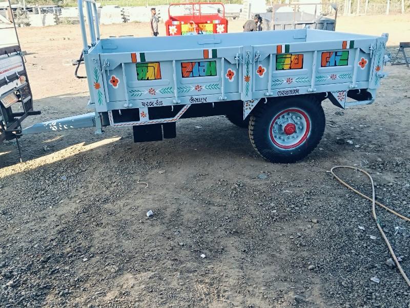 थंबनेल 3