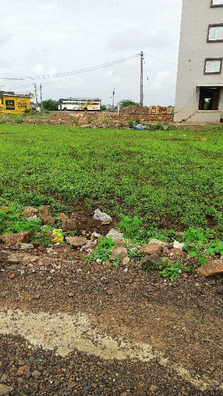 પ્લોટ વેચવાના છે