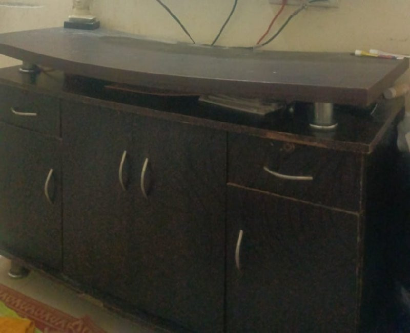 i have to sale our tv table