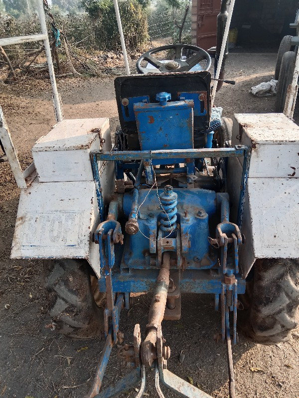 5 વર્ષ હાલેલ