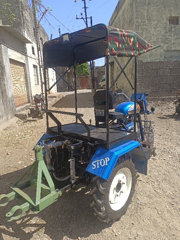 थंबनेल 3