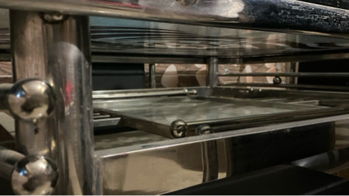 dining table vechva nu chhe