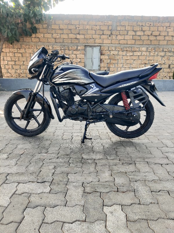 थंबनेल 4