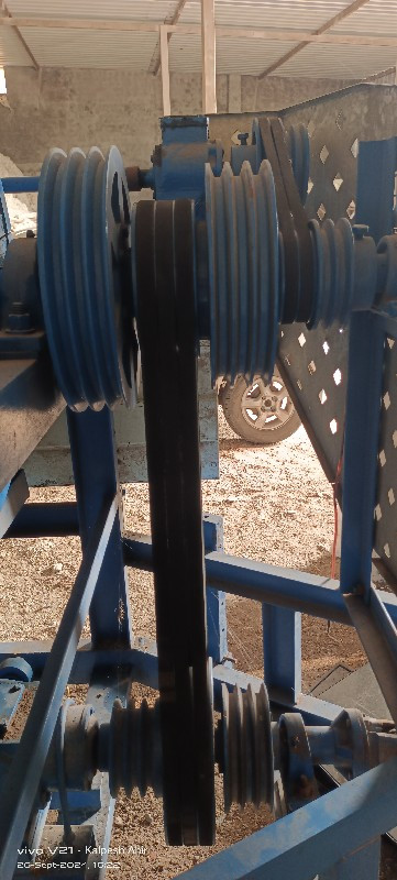 थंबनेल 2