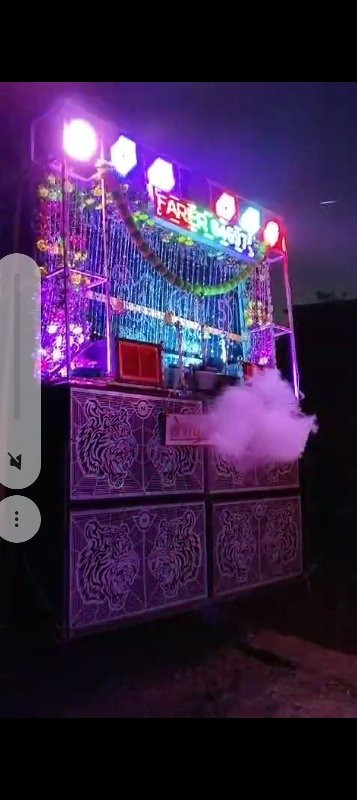 ડી જે વેચવાનૂ સે ટોટલ આઈટમ‌સાથે