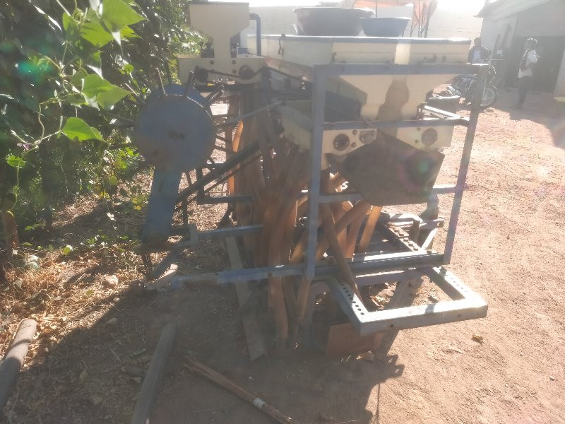 કાકા કંપની ઓટોમેટિક ઓરની