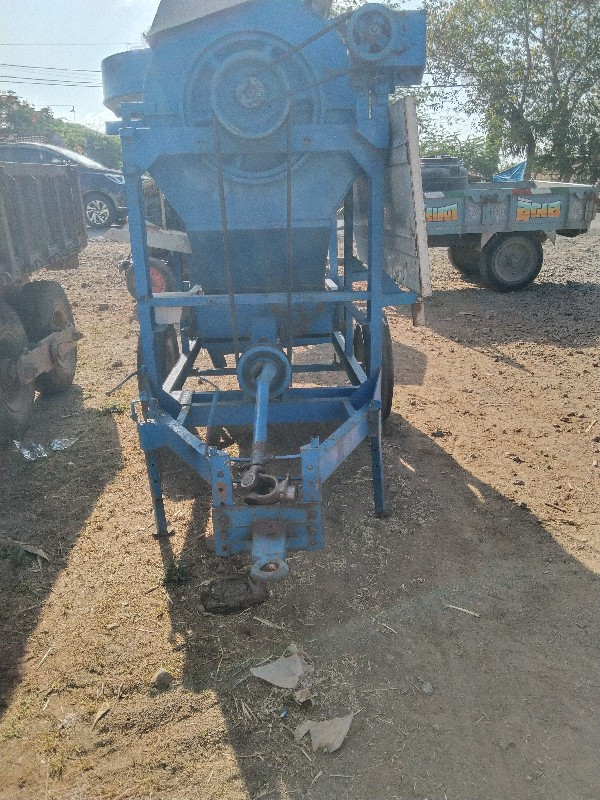 थंबनेल 3