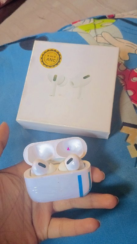 earbuds
with wireless