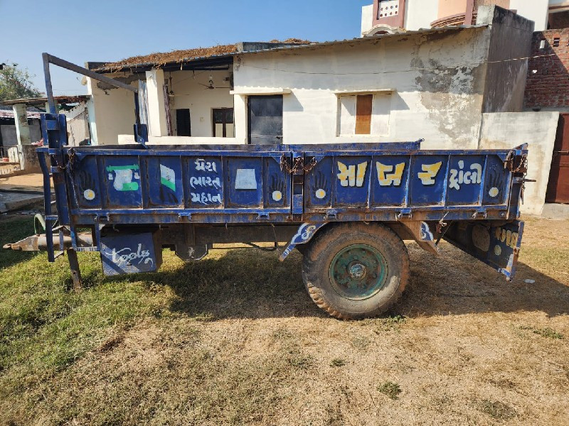 ટોલુ વેચવાનુ સે સાવ સસ્તું 
મો.