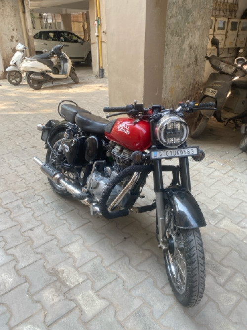 Royal enfield classic 350 bullet