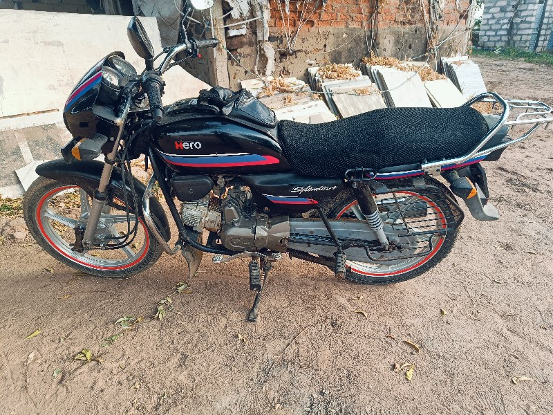 સ્પ્લેન્ડર કારબેટર વારી